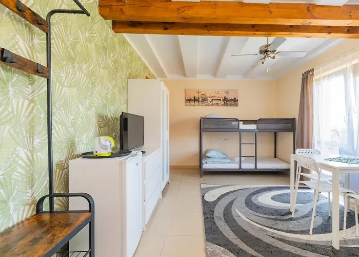 Luna Bed and Breakfast 3*